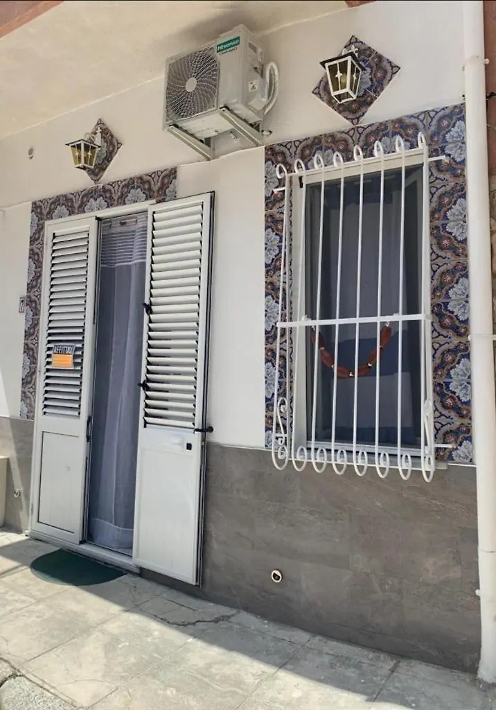 Casa Al Mare Sferracavallo Palermo Italy